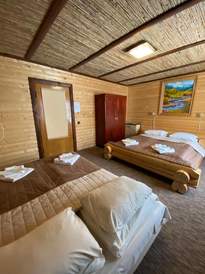 Guest House Shulc Mizhhirya  Bagian luar foto